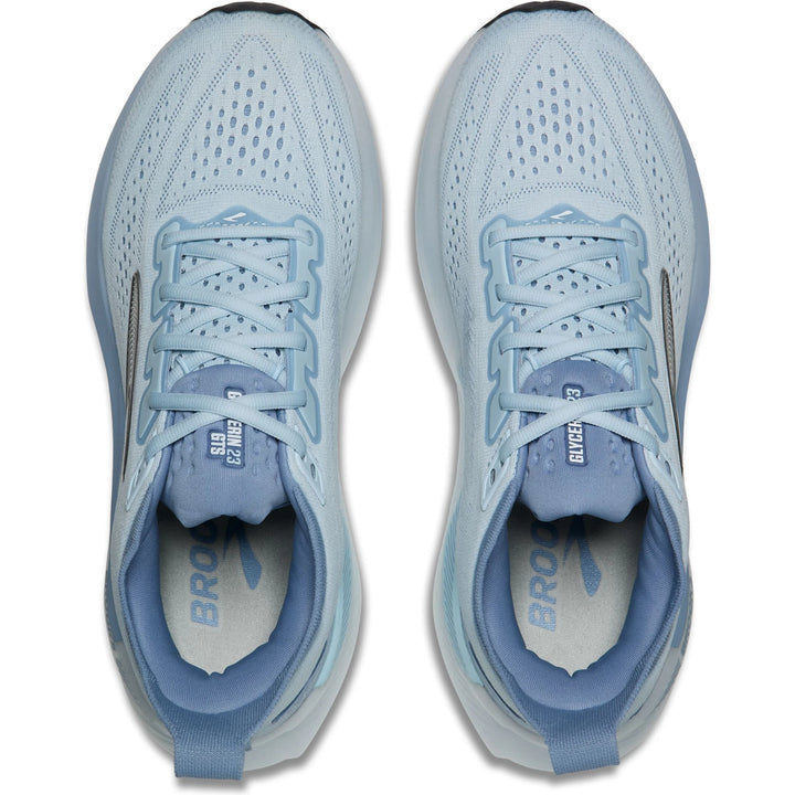 Top down view of Brooks Women&