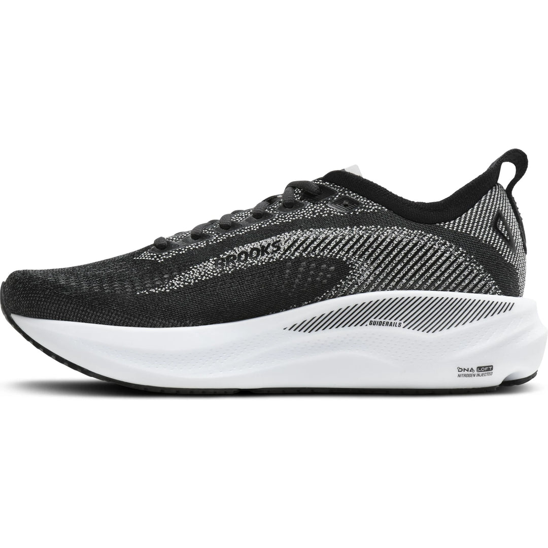 Medial side of Brooks Women&