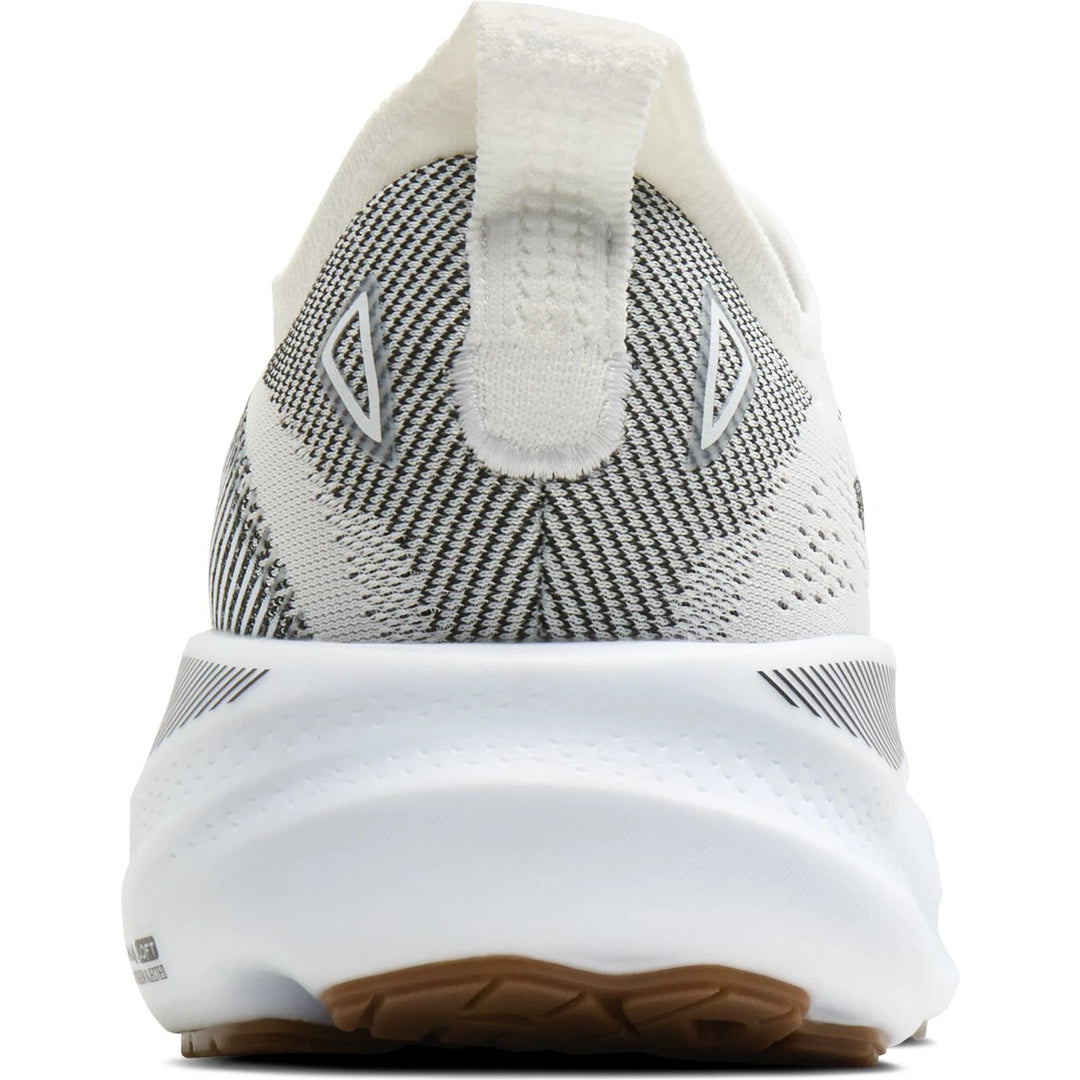 Heel of Brooks Women&