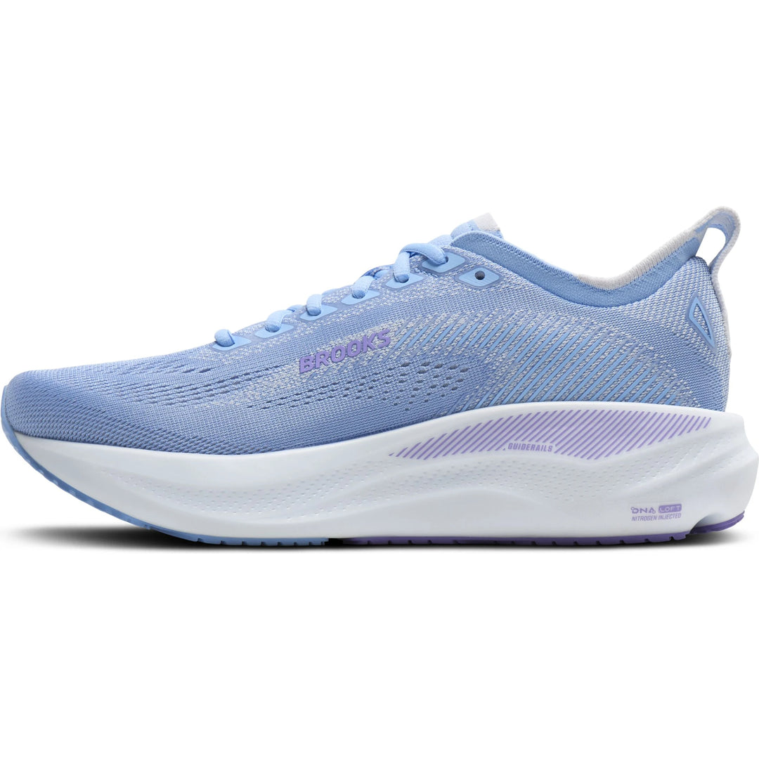 Medial side of Brooks Women&