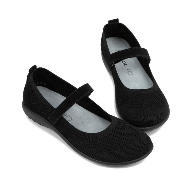 Pair of Naot Women&