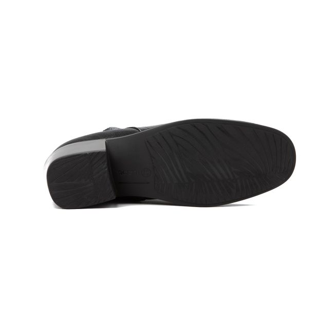 Sole of Naot Women&