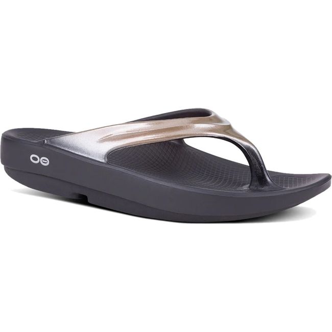 Front angled view of Women's OOfos OOlala Luxe Sandal in Latte Tan