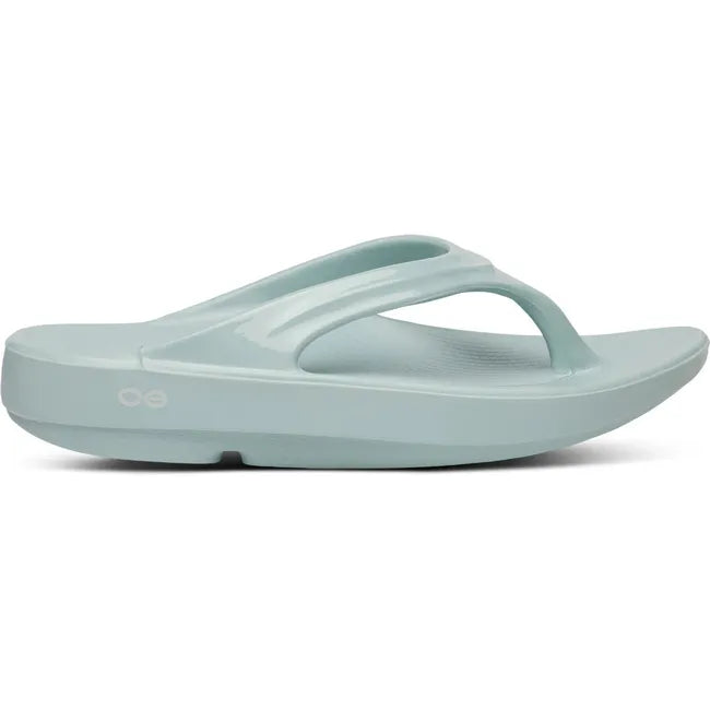 Lateral side of Women's OOfos OOlala Sandal in Mist Blue