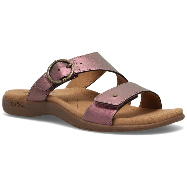 Taos Westside sandal in metallic violet, three quarter angled view