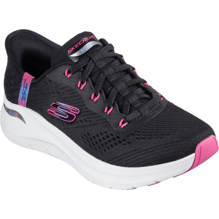 Three-quarter view of Skechers Women&