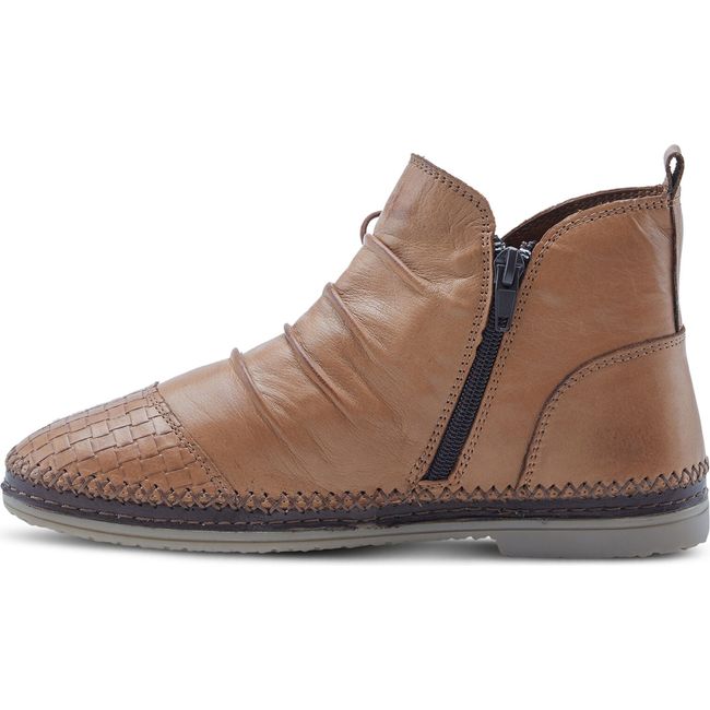 Spring Step Women's Pomeroy Bootie Camel