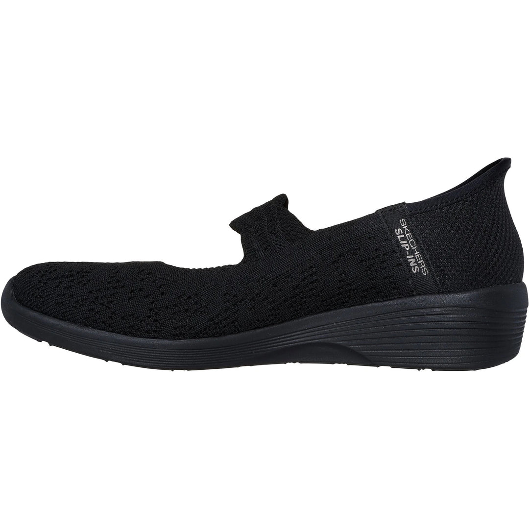 Inside of Skechers Women&