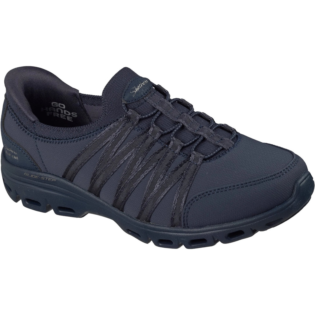 Three-quarter view of Skechers Women&