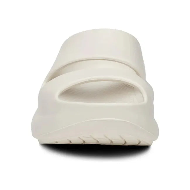 Front of Women's OOfos OOyea Slide Sandal in Chalk off white