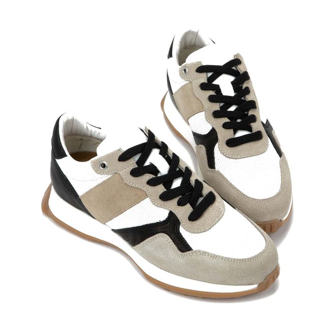 Pair of Naot Women&