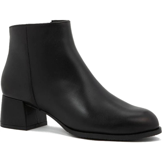 Naot Women&