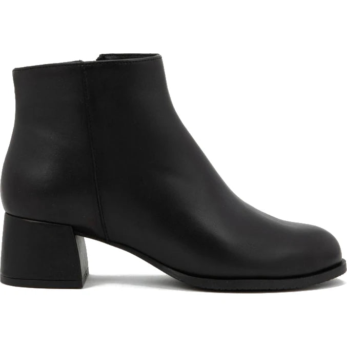 Side of Naot Women&