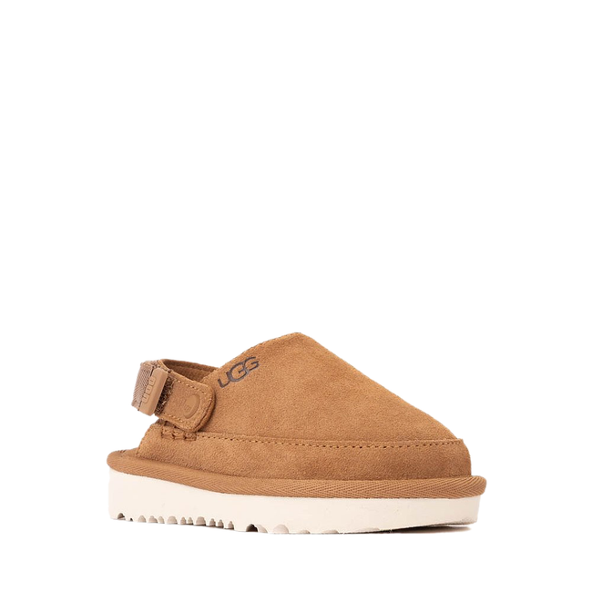 Angled side of UGG Kid&#39;s Goldenstar Clog in Chestnut Backstrap down