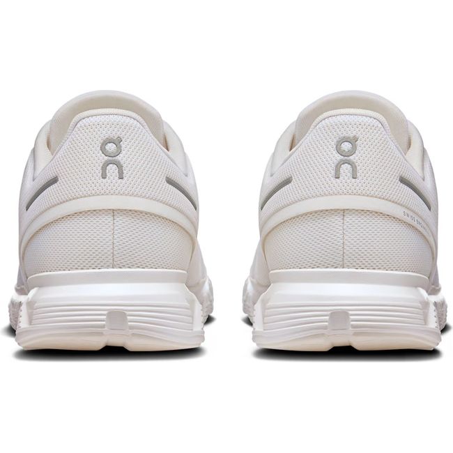 Heels of On Running Men's Cloud 6 Running Shoes in all white