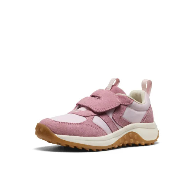 Front angled view of Lilas Pink A Boo KEEN Little Kids' KS86 Sneaker with velcro strap