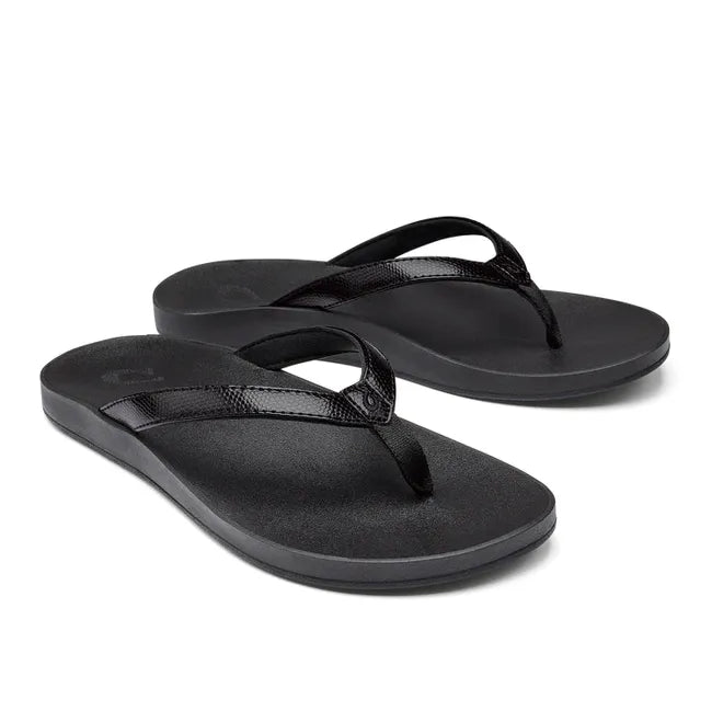 Pair of Women's Olukai Puawe Flip Flop in all black