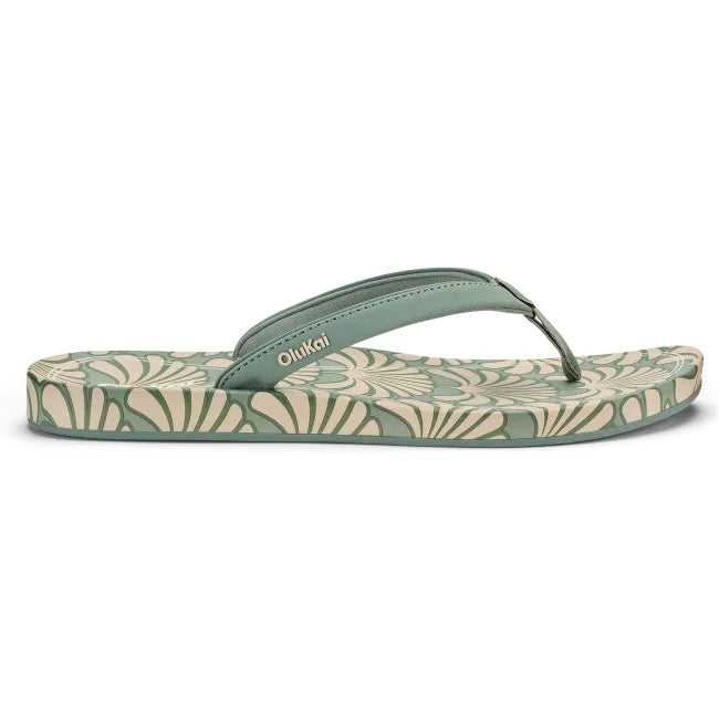 Side of Olukai Women&