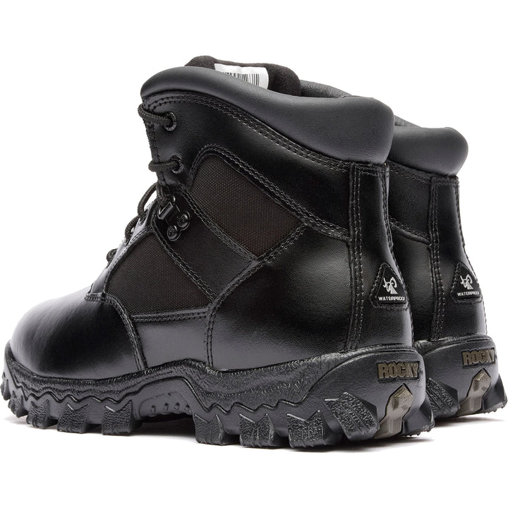 Heel view of Rocky Men&