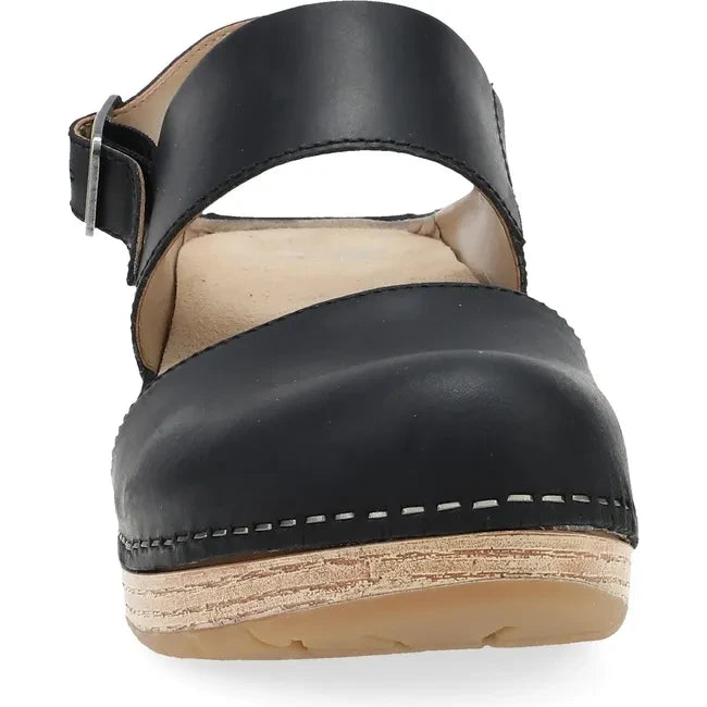 Dansko Women's Lucia Closed Toe Clog Black Oiled Leather 2218021400
