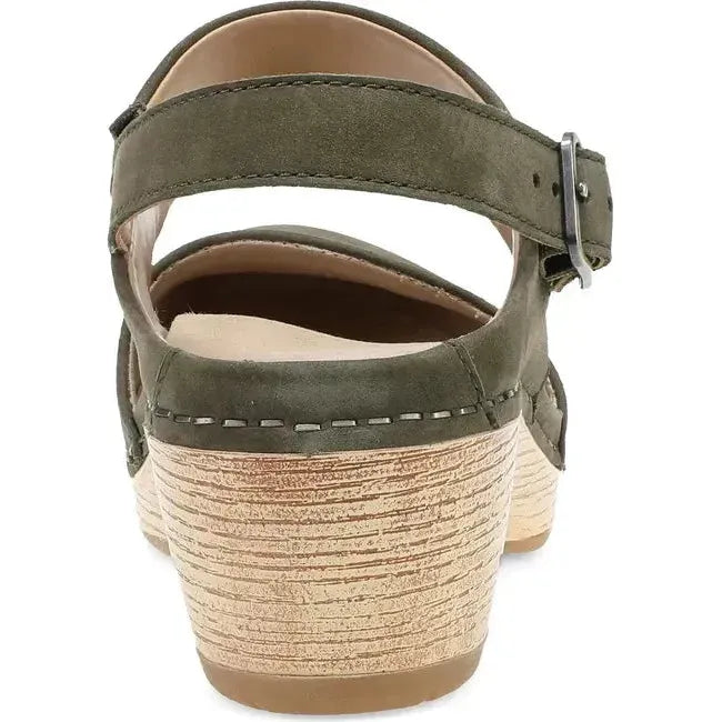 Dansko Women's Lucia Closed Toe Clog Ivy Milled Nubuck 2218701400