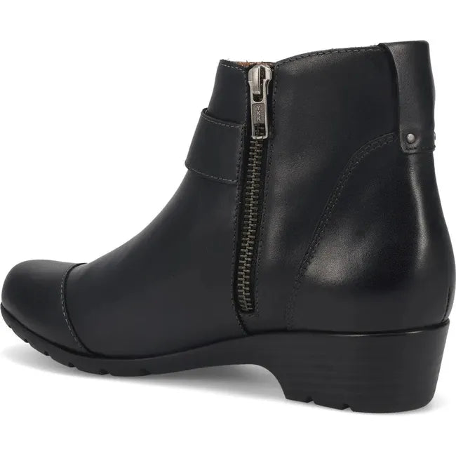 Heel of Women&#39;s Taos Gazette Bootie in Black leather