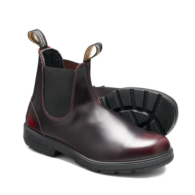Pair of Unisex Blundstone 2412 Chelsea Boot in Bordeaux Brush leather. Shows upper and sole