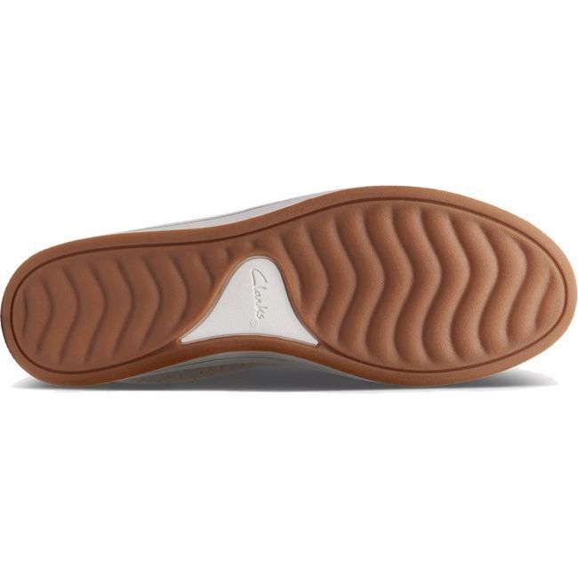 Clarks Women&#39;s Breeze Emily Slip On Shoe Light Taupe 26171369