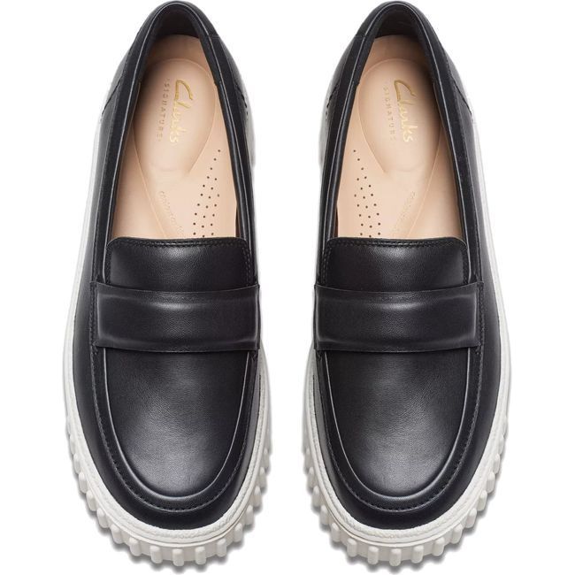 Clarks Women&#39;s Mayhill Cove Loafer Black Leather 26176435