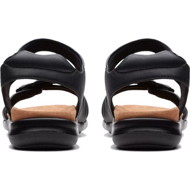 Clarks Women&#39;s Kitly Ave Sandal Black Leather 26177303