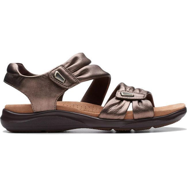 Clarks Women&#39;s Kitly Ave Sandal Bronze Leather 26177303