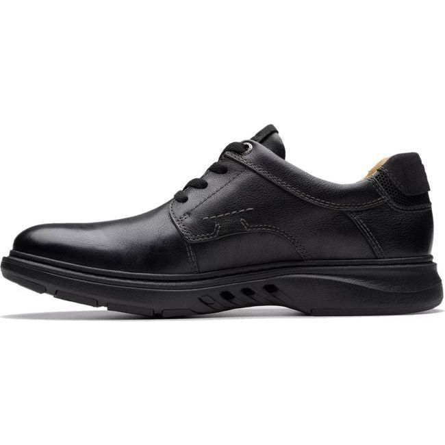 Clarks Men&#39;s Un Briley Pace Shoe Black Leather 26179981
