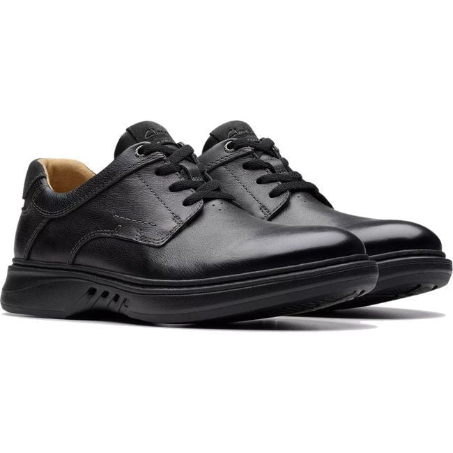 Clarks Men&#39;s Un Briley Pace Shoe Black Leather 26179981