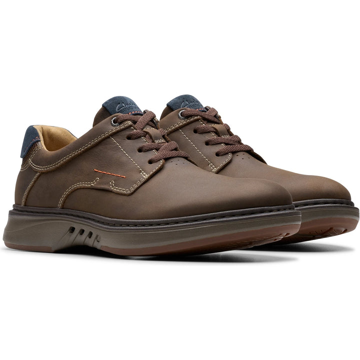 Front angled view of a pair of Men&