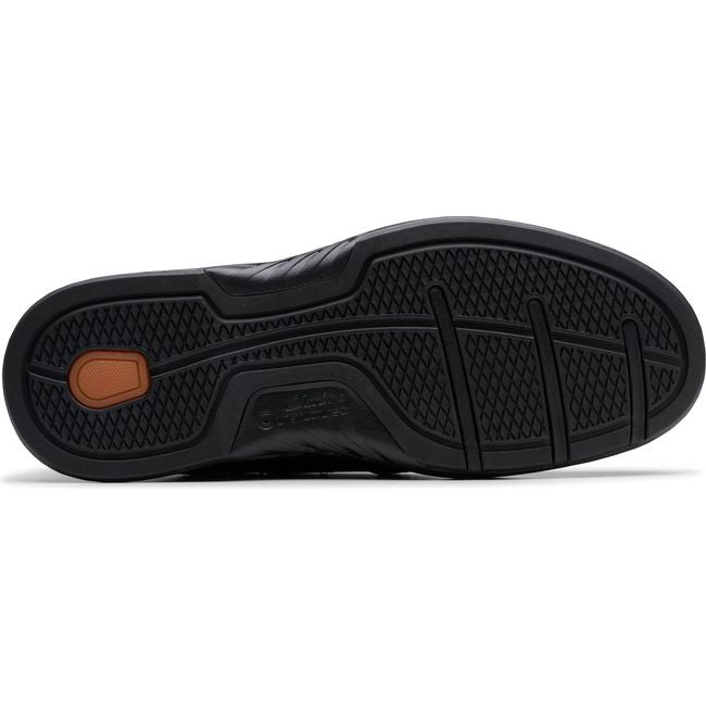 Sole of Men&#39;s Clarks Un Briley Step Slip On Shoe in Black Leather upper with black sole
