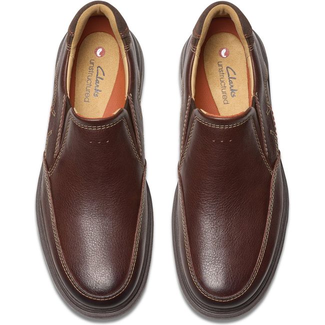 Top down view of Men&#39;s Clarks Un Briley Step Slip On Shoes in Mahogany Brown Leather