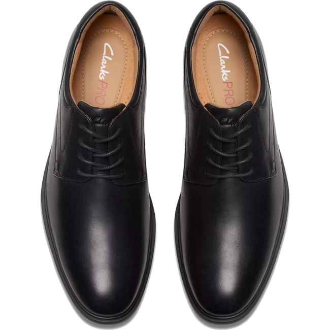 Top down view of Men&#39;s Clarks Eldredge Plain lace up dress shoes in black leather