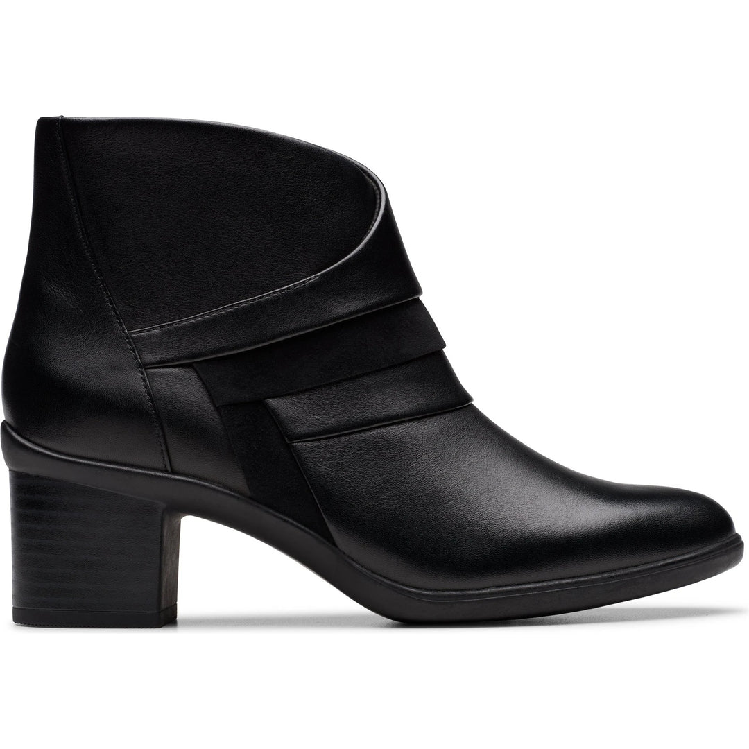 Lateral side of Women&