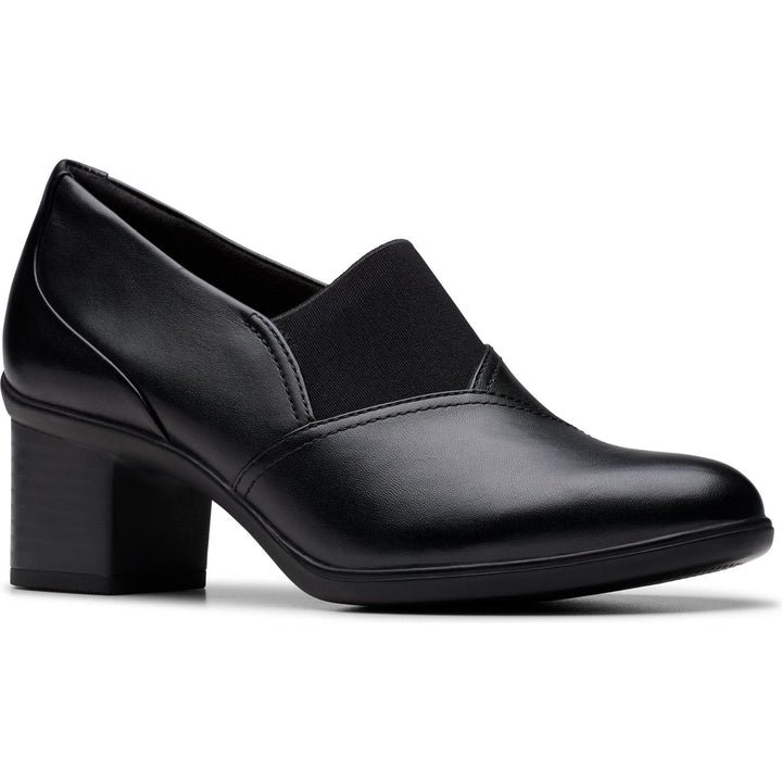 Front angled view of Women&