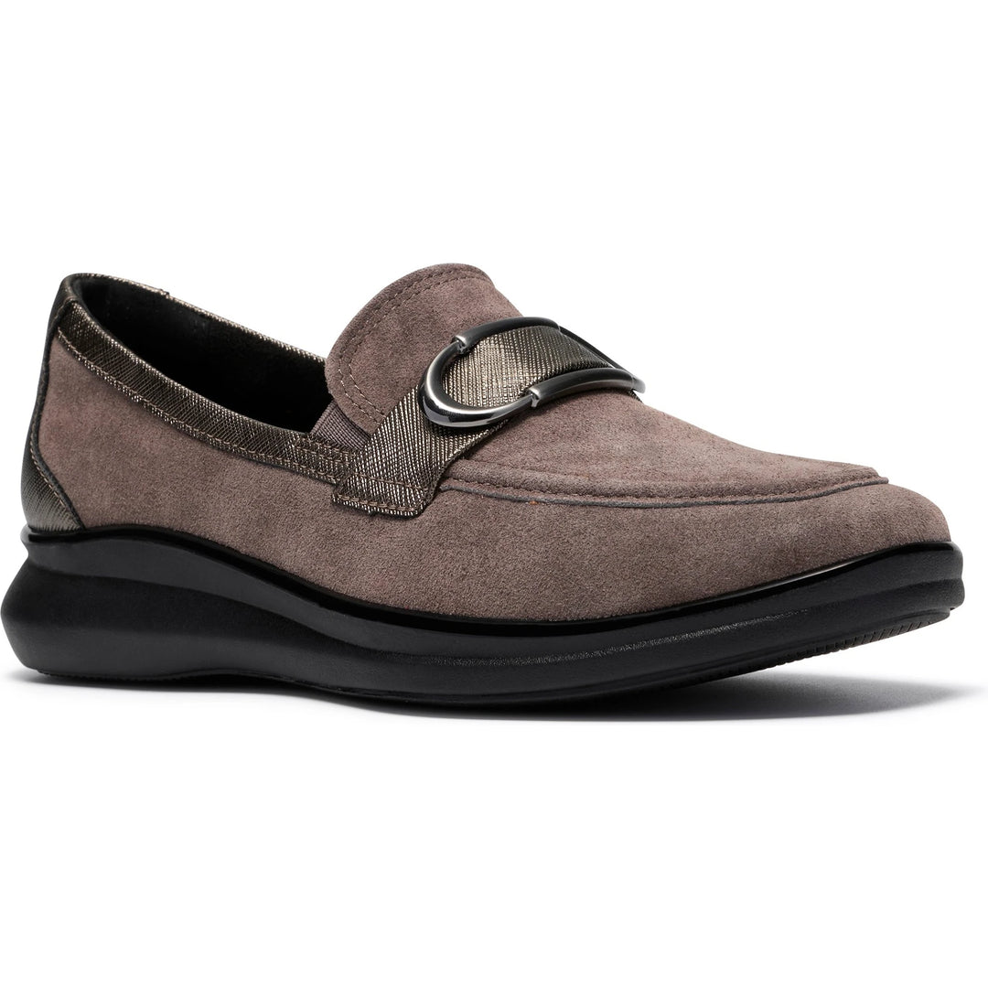 Front angled view of Women's Clarks Lynell Bay Loafer in Taupe Suede