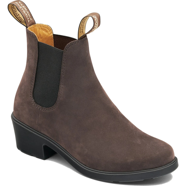 Front angled of Blundstone Women&