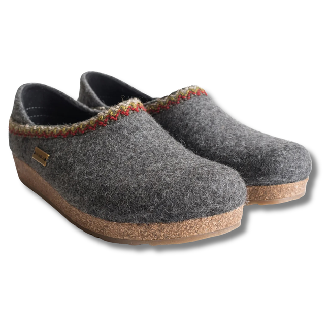 Angled Pair of Haflinger Unisex GZH Zigzag Clog in Anthrazit Grey