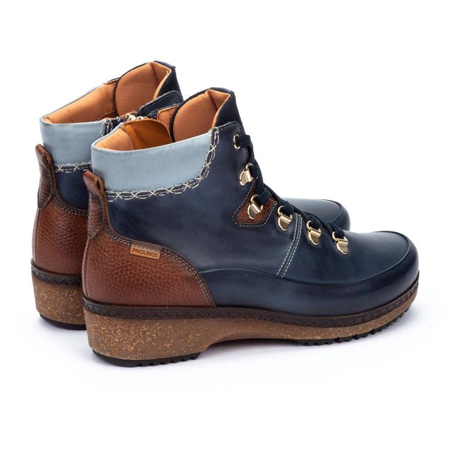Back angled view of a pair of Women&