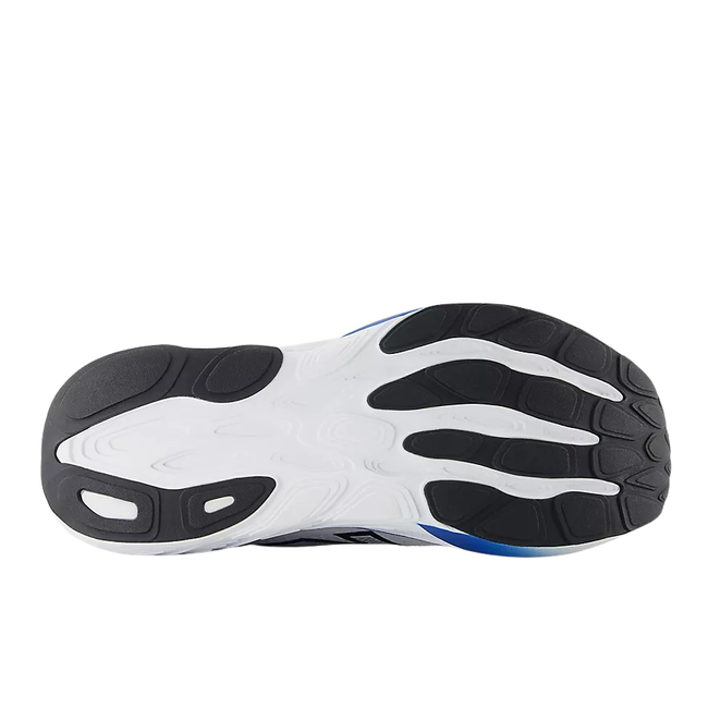 Sole of New Balance Men&