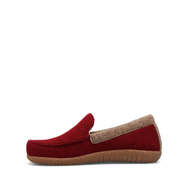 Medial profile of the Taos Woolfer loafer in cranberry red wool