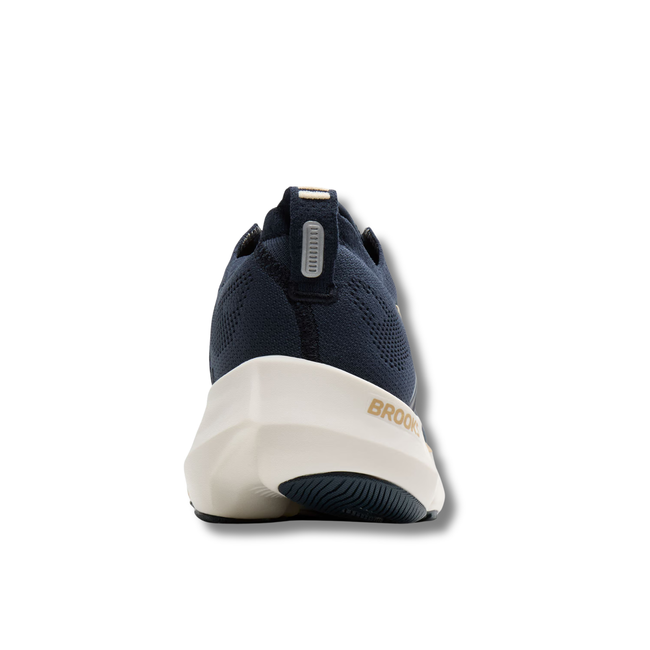 Heel of Brooks Men's Glycerin Flex Running Shoe in Starfish Coconut