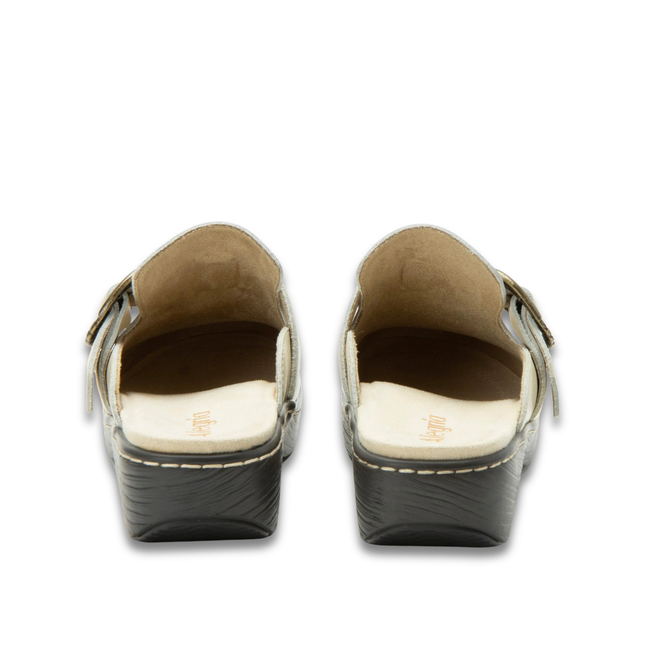 Heels of Alegria Women's Osmosis Clog in Gold Cream Leather