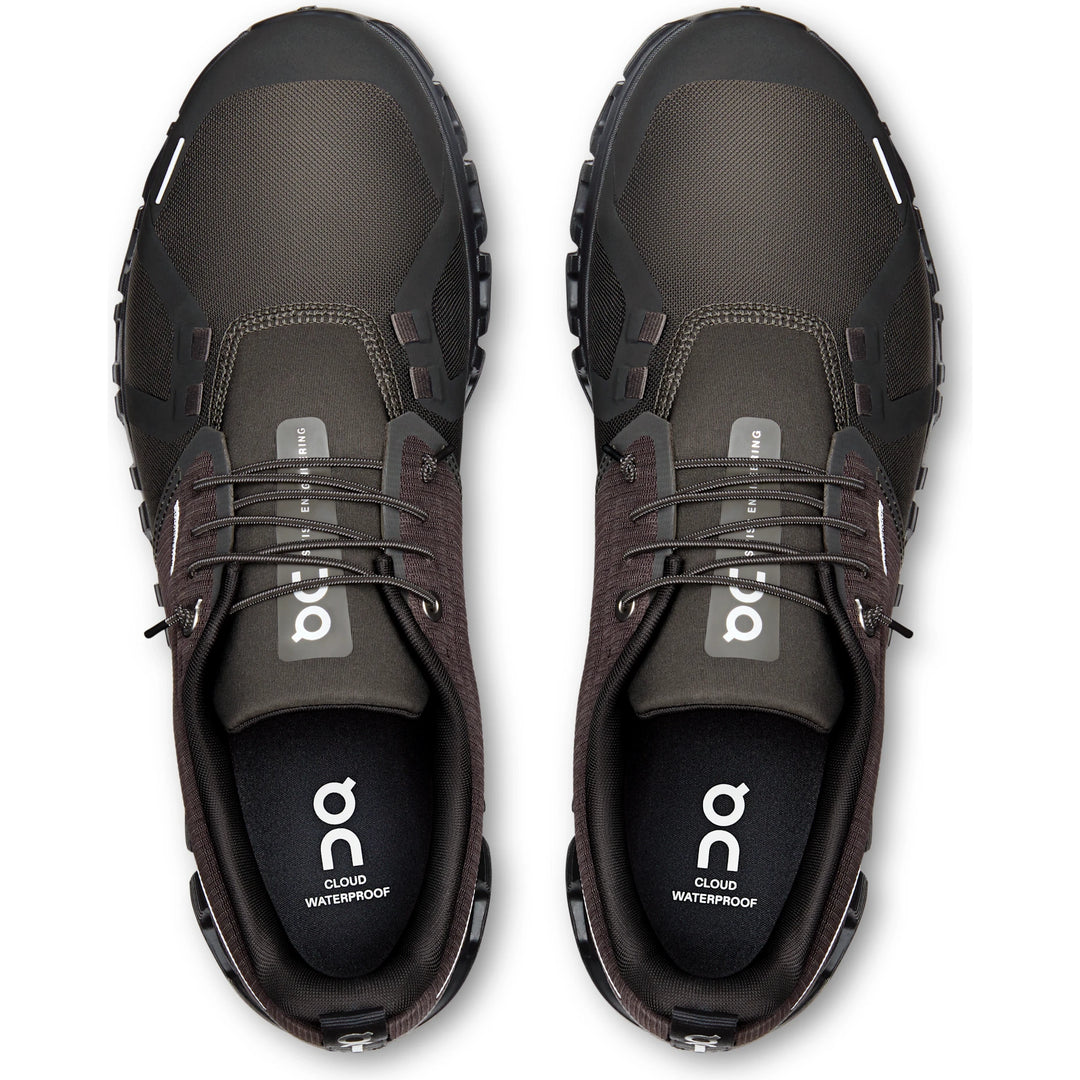 Top down view of On Running Men&