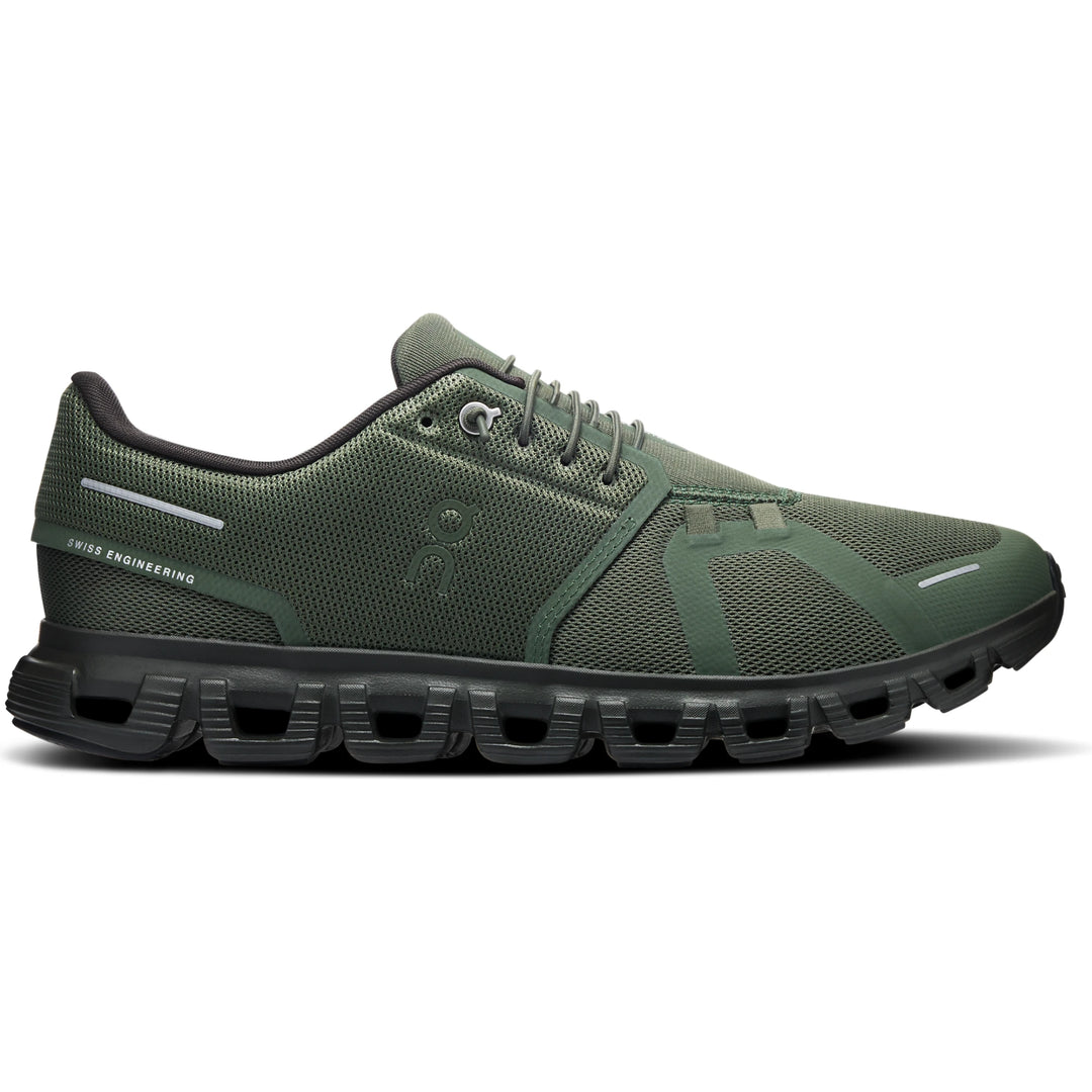 Lateral side of On Running Men&