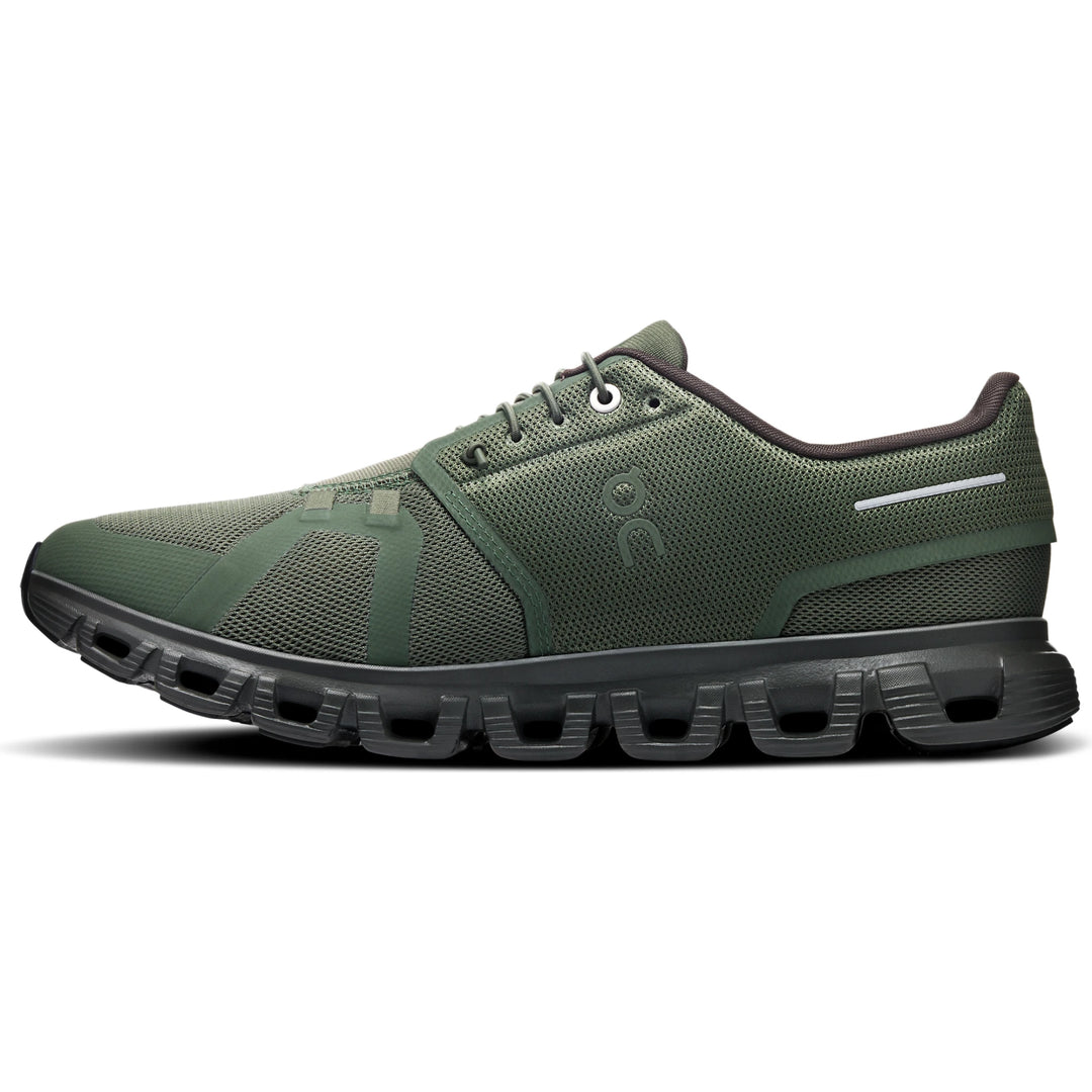 Medial side of On Running Men&